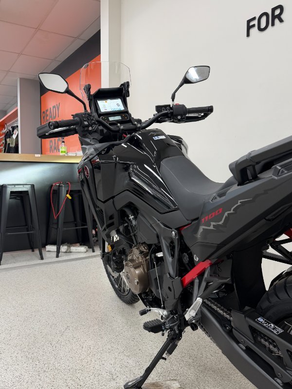 2025 Honda CRF1100A AFRICA TWIN (ABS) Black