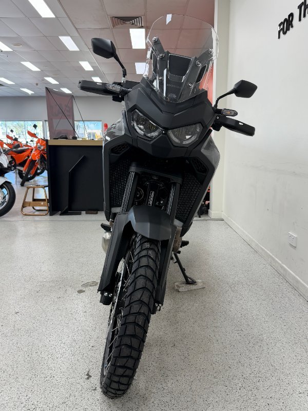 2025 Honda CRF1100A AFRICA TWIN (ABS) Black