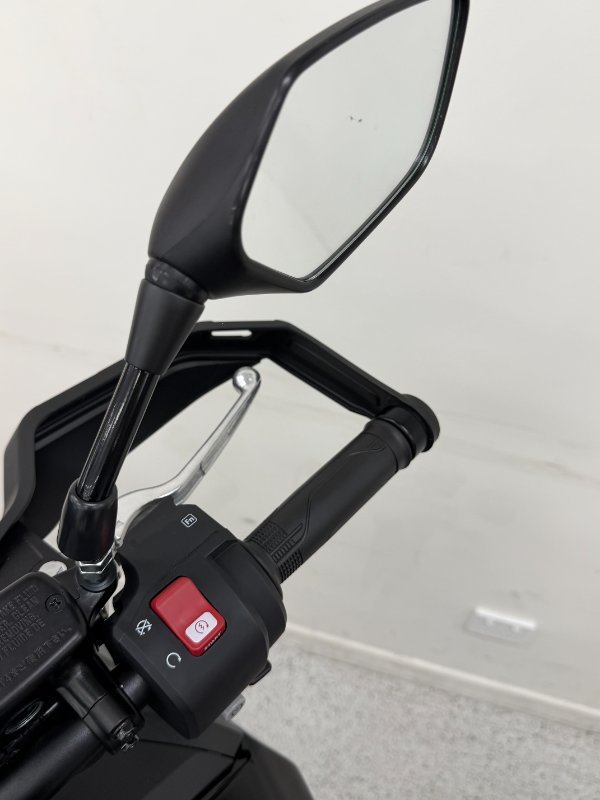 2025 Honda CRF1100A AFRICA TWIN (ABS) Black