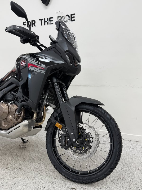 2025 Honda CRF1100A AFRICA TWIN (ABS) Black