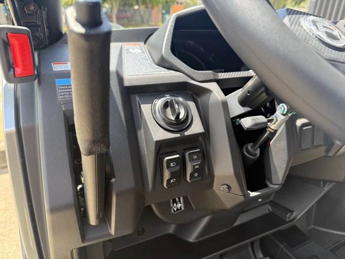 2026 CFMOTO UFORCE 600 EPS GHOST GREY