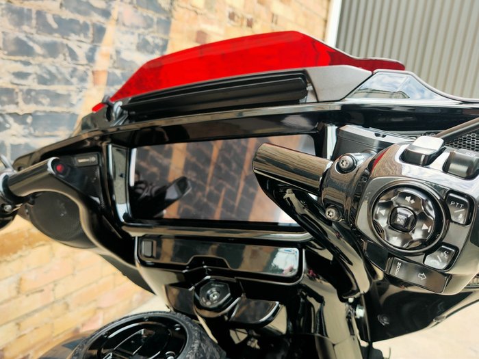 2026 HARLEY-DAVIDSON CVO ROAD GLIDE ST 121 (FLTRXSTSE) ROAD INFERNO GRAY