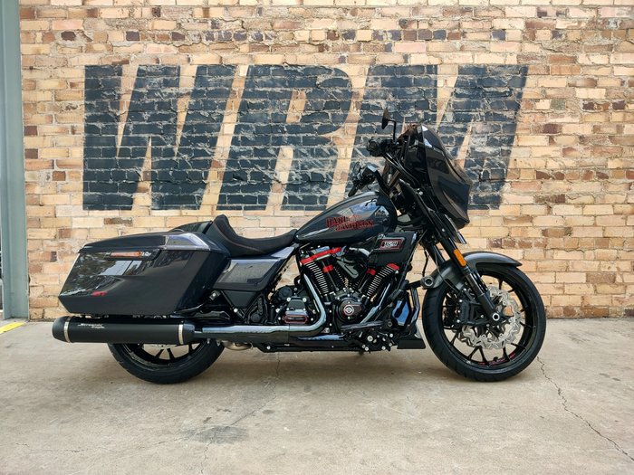 2026 HARLEY-DAVIDSON CVO ROAD GLIDE ST 121 (FLTRXSTSE) ROAD INFERNO GRAY