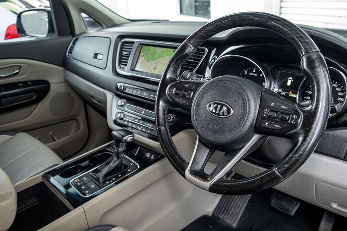2018 Kia Carnival Platinum