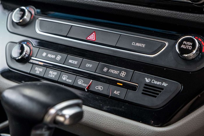 2018 Kia Carnival Platinum