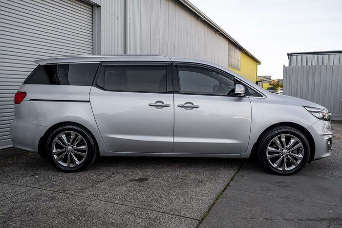 2018 Kia Carnival Platinum