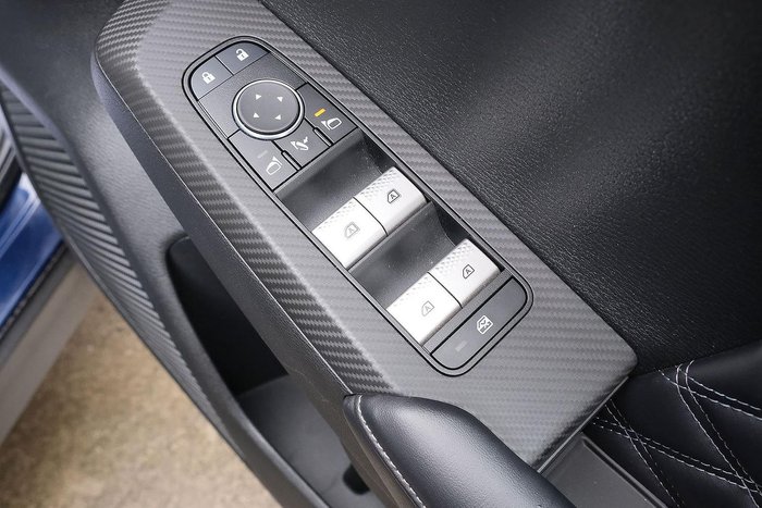 2024 Mitsubishi Outlander Exceed