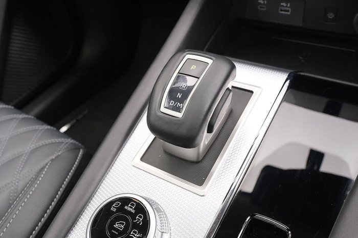 2024 Mitsubishi Outlander Exceed