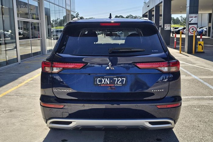 2024 Mitsubishi Outlander Exceed