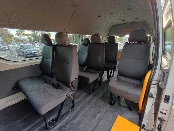 2008 Toyota Hiace Commuter