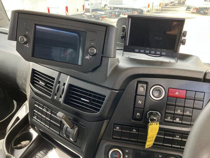 2024 Iveco S-Way AD270