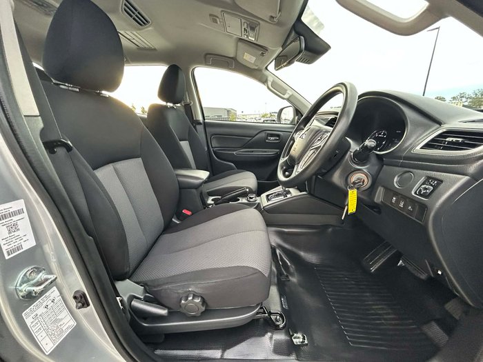 2019 Mitsubishi Triton GLX+