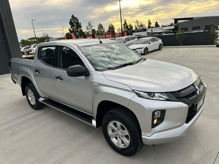 2019 Mitsubishi Triton GLX+
