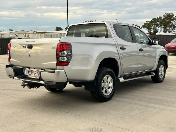 2019 Mitsubishi Triton GLX+