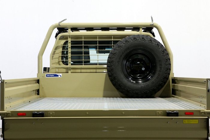 2025 Toyota Landcruiser GXL