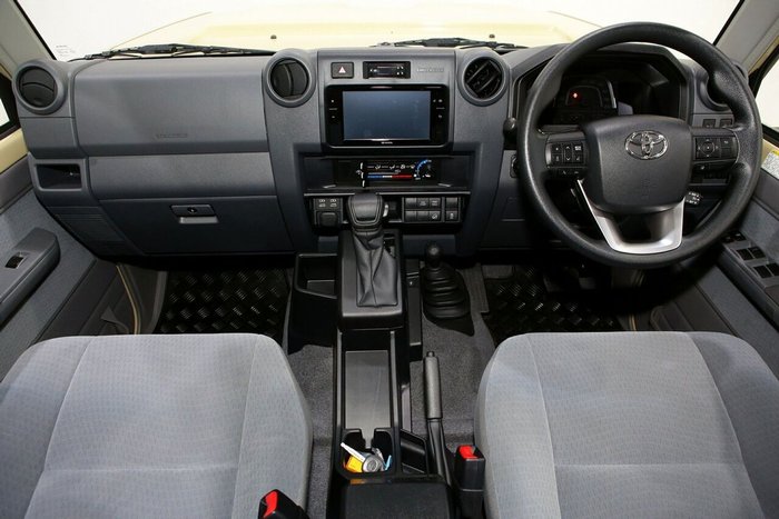 2025 Toyota Landcruiser GXL