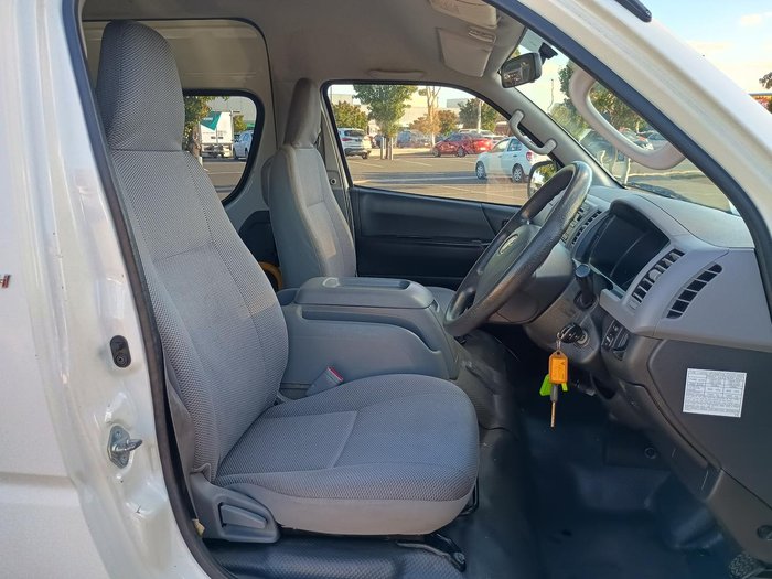 2008 Toyota Hiace Commuter