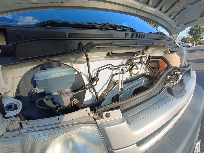2008 Toyota Hiace Commuter
