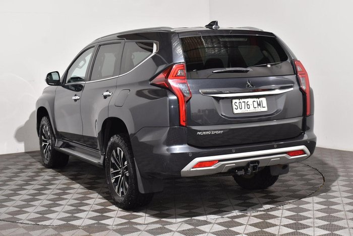 2021 Mitsubishi Pajero Sport GLS