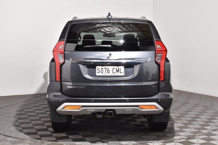 2021 Mitsubishi Pajero Sport GLS
