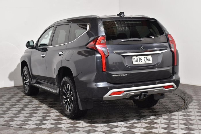 2021 Mitsubishi Pajero Sport GLS