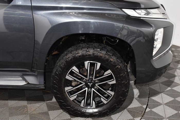 2021 Mitsubishi Pajero Sport GLS