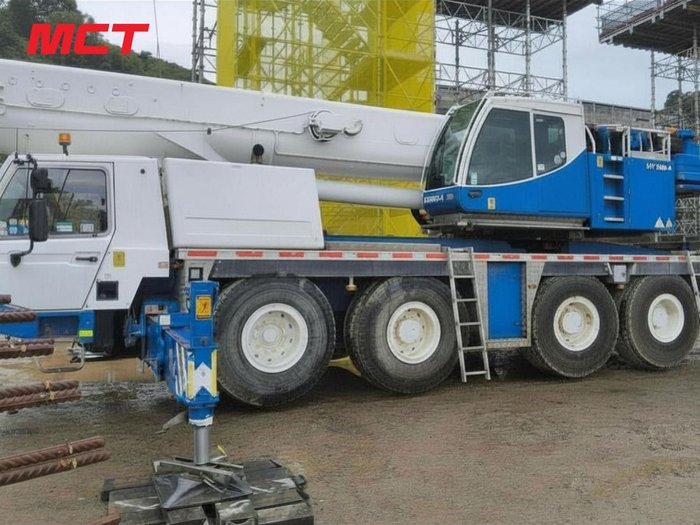 2011 Tadano Atf90g-4