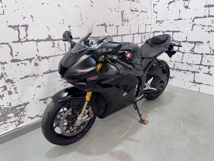 2024 Honda CBR1000RR-R SP ABS Fireblade Fireblade Black
