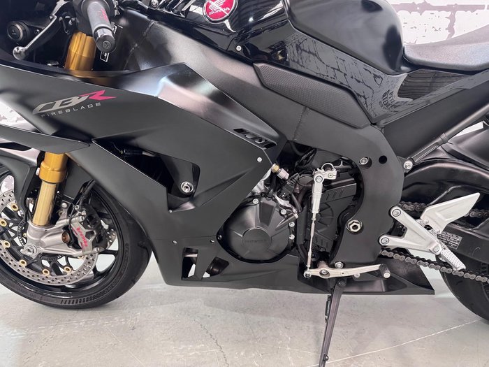 2024 Honda CBR1000RR-R SP ABS Fireblade Fireblade Black