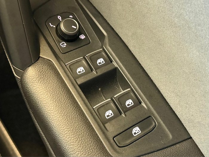 2022 Volkswagen Tiguan R Grid Edition