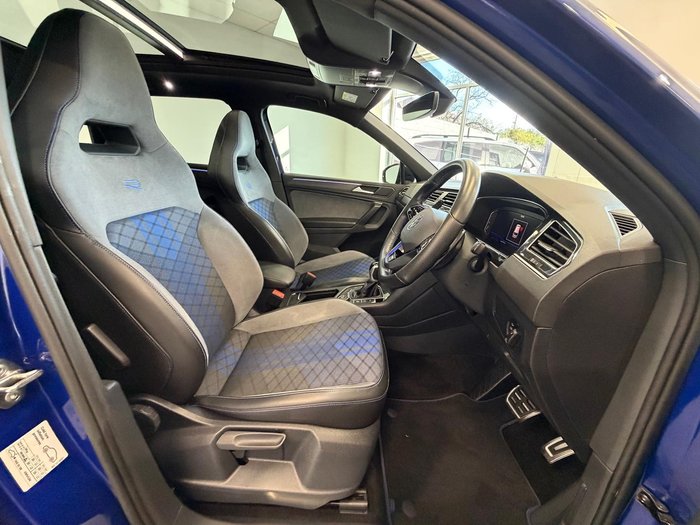 2022 Volkswagen Tiguan R Grid Edition