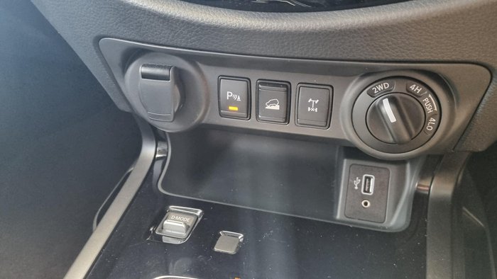 2024 Nissan Navara PRO-4X