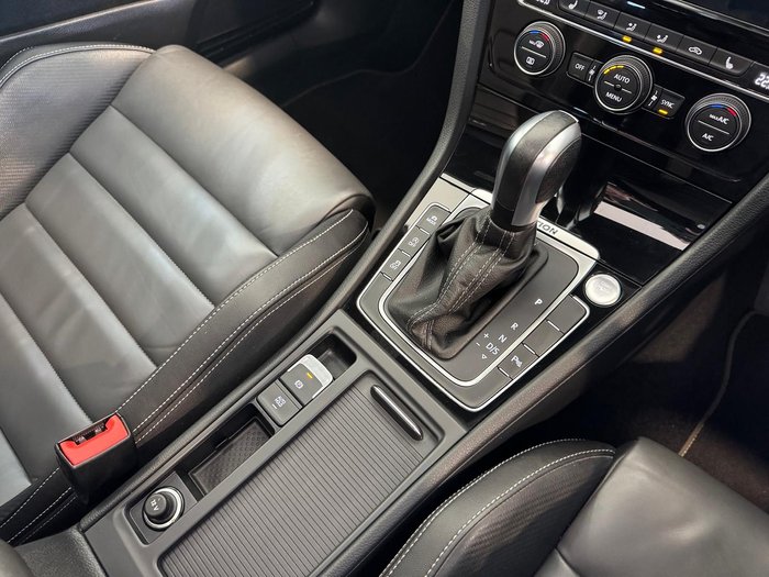 2020 Volkswagen Golf R Final Edition