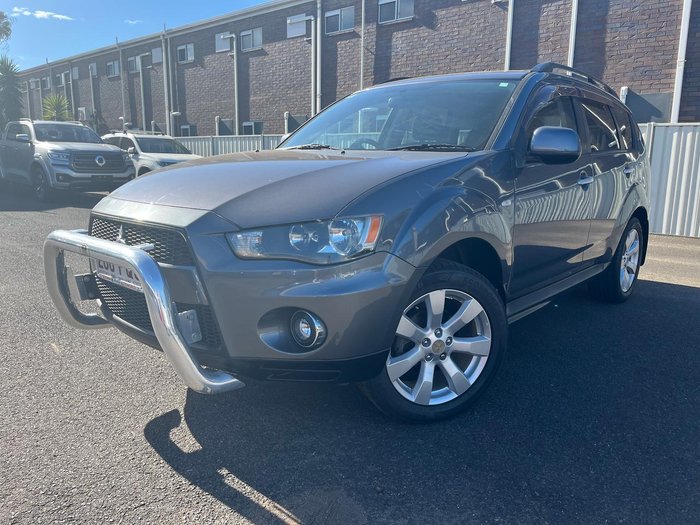 2011 Mitsubishi Outlander VR