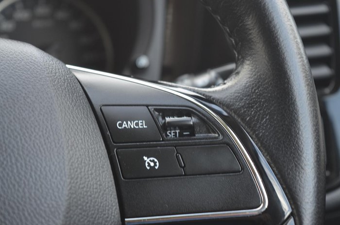 2016 Mitsubishi Outlander LS