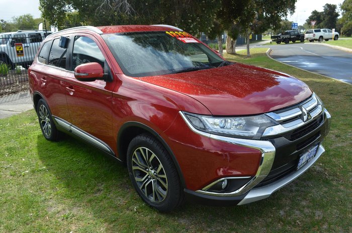 2016 Mitsubishi Outlander LS