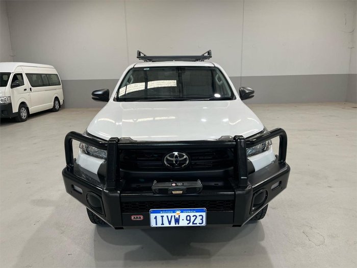 2022 Toyota Hilux SR