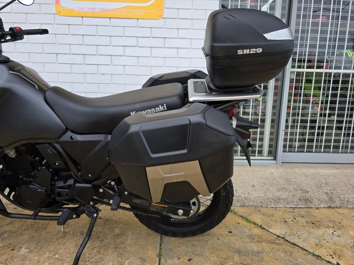 2023 Kawasaki KLR650 (KL650) ADVENTURE GRAYSTONE/FURNACE ORANGE