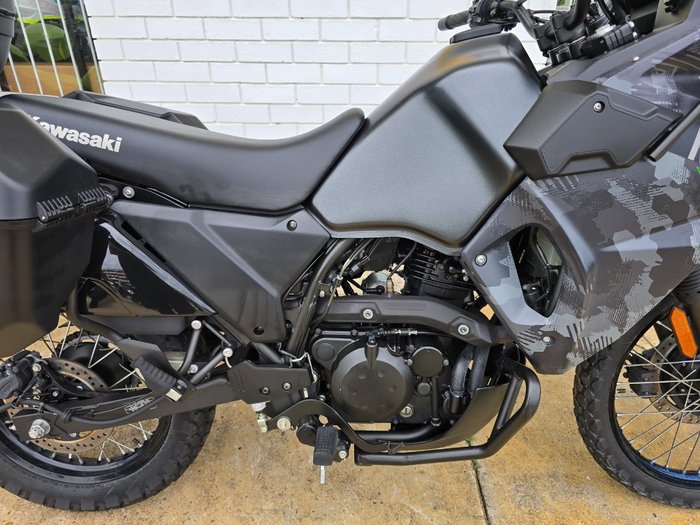 2023 Kawasaki KLR650 (KL650) ADVENTURE GRAYSTONE/FURNACE ORANGE