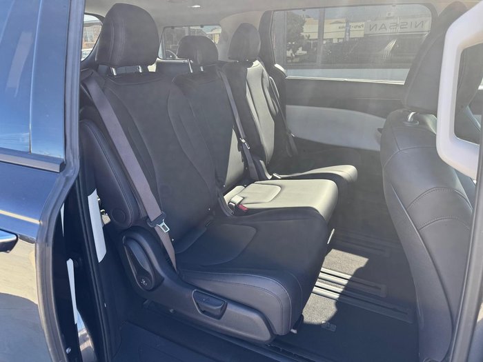 2024 Kia Carnival Platinum KA4 MY23 Panthera Metal