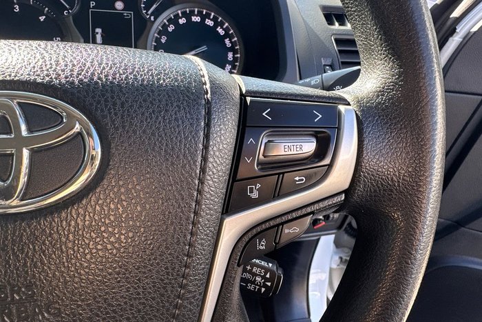 2022 Toyota Landcruiser Prado GX