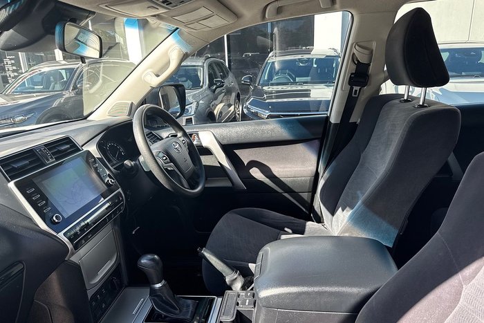 2022 Toyota Landcruiser Prado GX