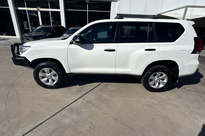 2022 Toyota Landcruiser Prado GX