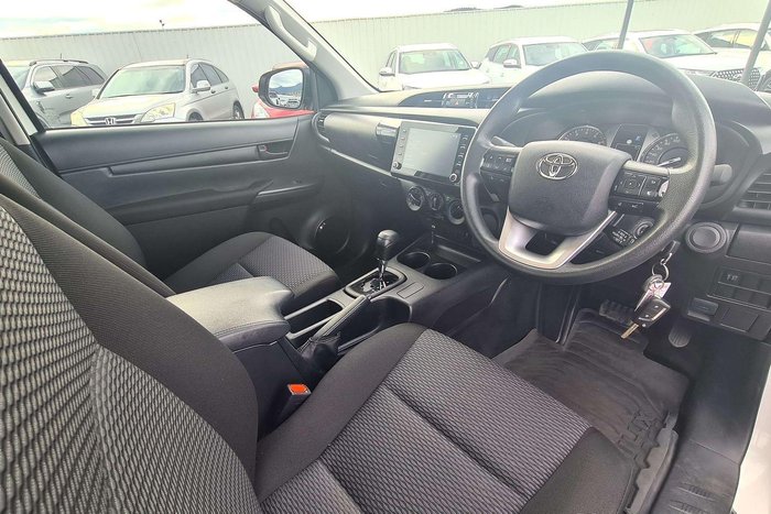 2025 Toyota Hilux Workmate