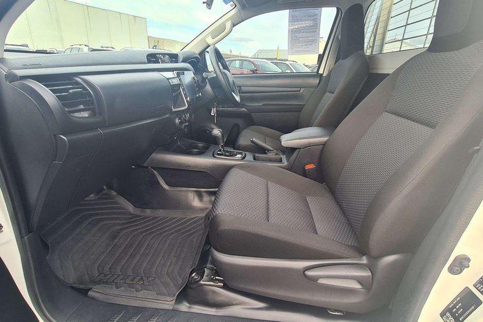 2025 Toyota Hilux Workmate