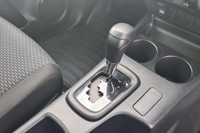 2025 Toyota Hilux Workmate