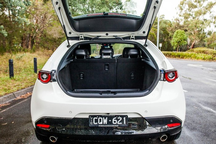 2023 Mazda 3 G20 Touring