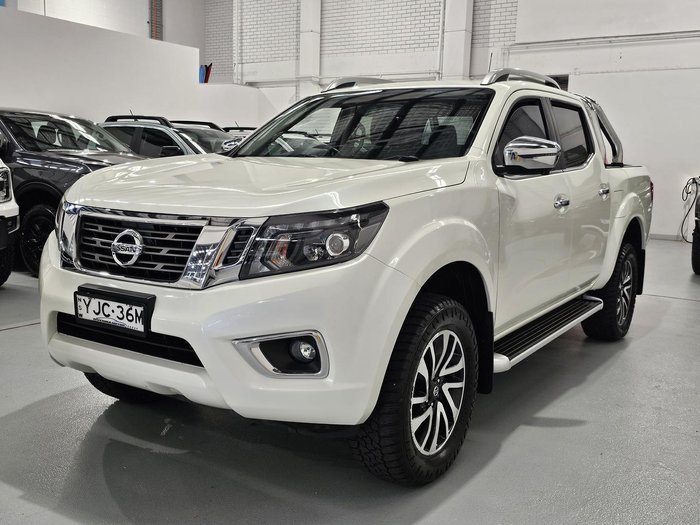2020 Nissan Navara ST-X