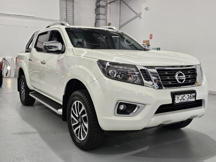 2020 Nissan Navara ST-X