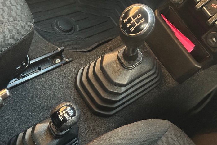 2022 Suzuki Jimny GLX